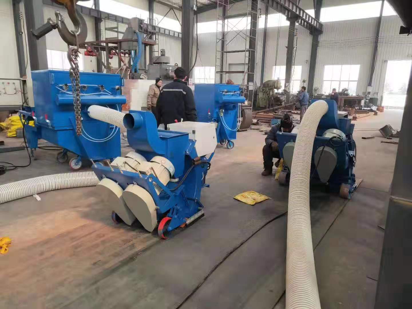 青海省吊鉤式拋丸除銹清理機_青海省吊鉤式拋丸機_青海省吊鉤式噴丸設備_青海省吊鉤式噴砂機哪家強？